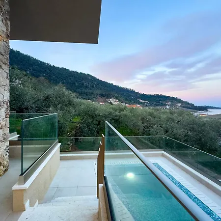 Quintessina Luxury 3* Chrisi Ammoudia