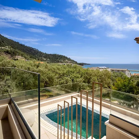 Quintessina Luxury Chrisi Ammoudia