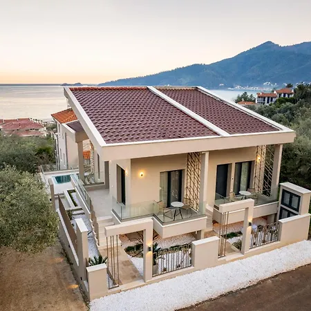 Quintessina Luxury Lägenhetshotell Chrisi Ammoudia