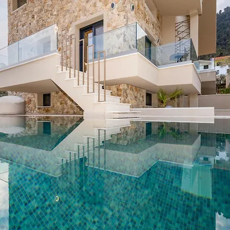 Quintessina Luxury Chrisi Ammoudia